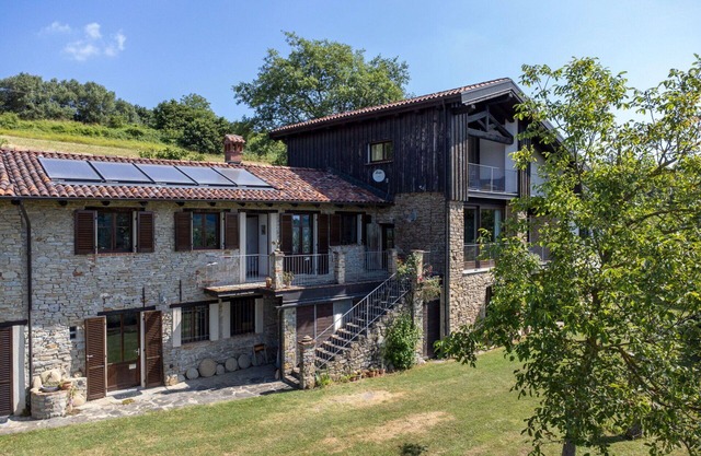 Lovely apartment for 4 people with WIFI, terrace, pets allowed and panoramic view