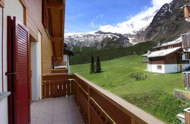 Lovely apartment for 5 people with TV