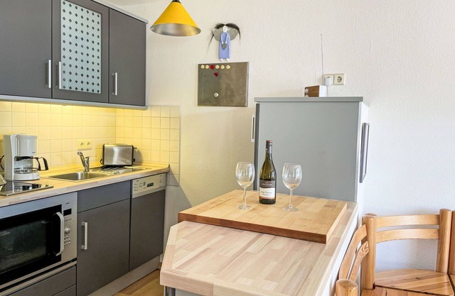 Lovely apartment for 4 guests with WIFI, TV and balcony