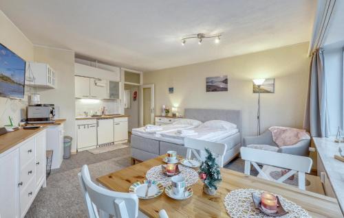 Lovely Apartment In Schleswig With Wifi