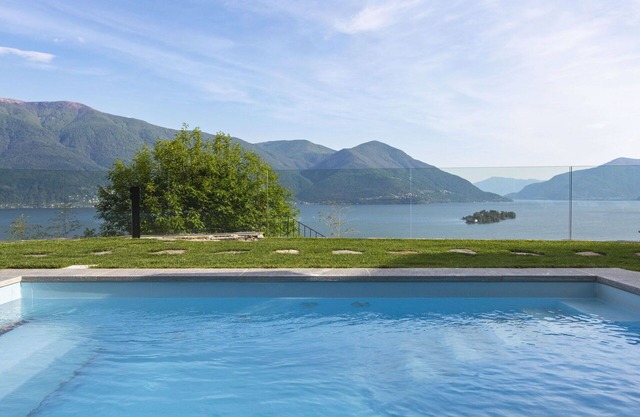 Lovely apartment in villa for 2 people with A/C, internet, pool, TV, patio and panoramic view