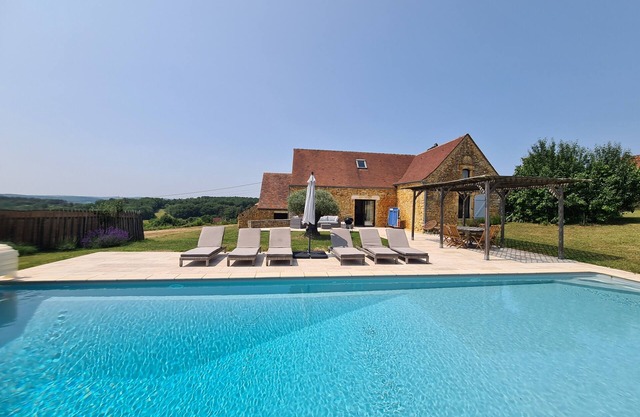 Lovely barn conversion with private heated pool