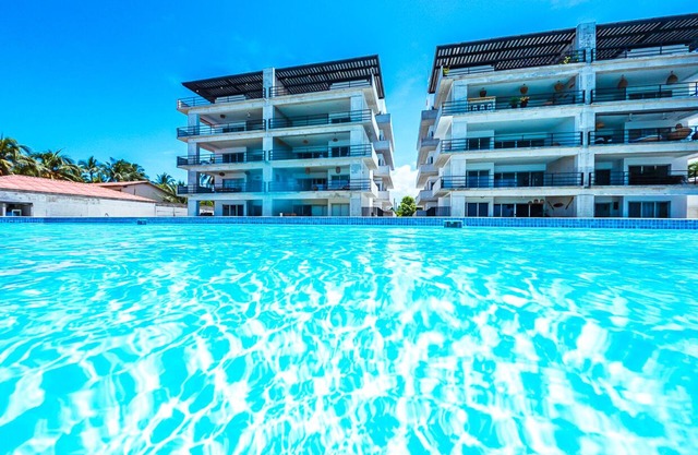 Lovely beach front condo in Costa del Sol 25 minutes from the airport & surfcity