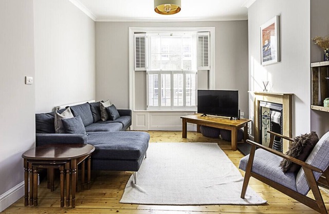 Lovely Camberwell House