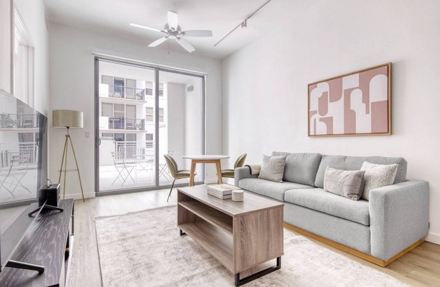 Lovely Coral Gables 1BR w/Gym & Pool, near Shops, by Blueground