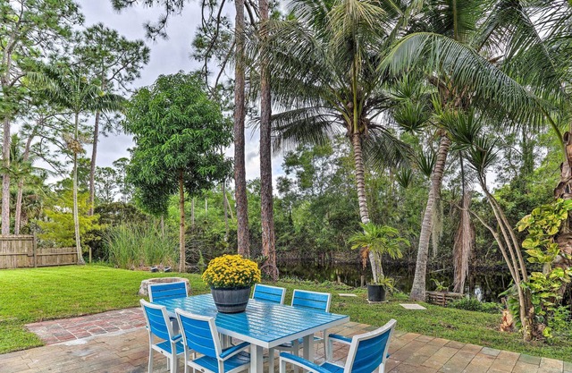 Lovely Hobe Sound Vacation Rental on Canal!