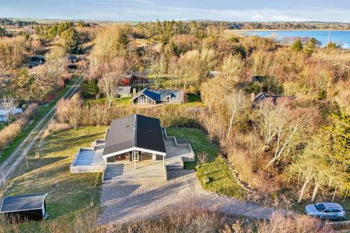 Lovely Holiday Home From 2022, With A 5-Person Outdoor Hot Tub, 200 Meters From The Water