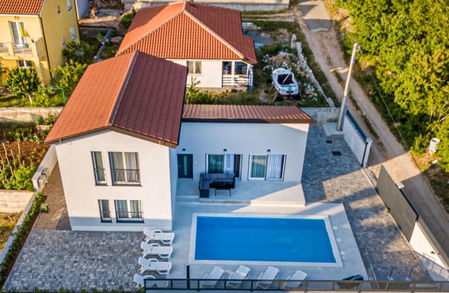 Lovely home in Kraljevica with kitchen