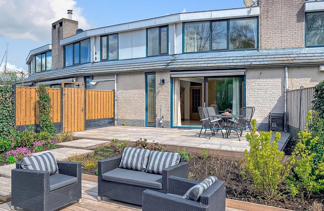 Lovely home in Lemmer