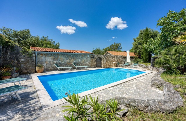 Lovely home in Malinska with WiFi