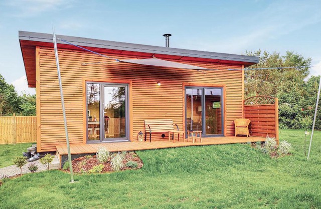 Lovely Home In Nowe Warpno With Wifi