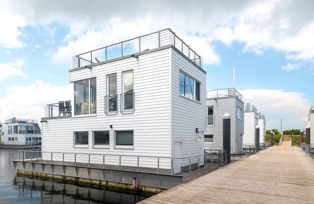 Lovely ship in Olpenitz with sauna
