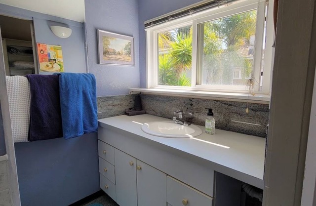 Lower apartment at 816 E 28th street.