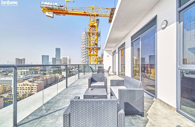 Lucky Residence - 1002 by bnbme homes