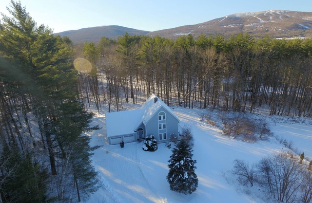 Ludlow Vermont Ski House