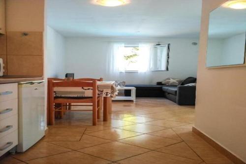 Lumbarda Resort Apartments - Comfort One Bedroom Apartment H4