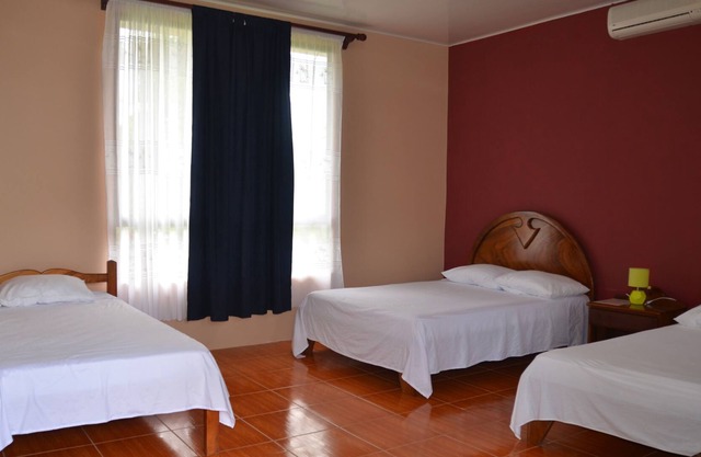 Lumbres del Arenal Cabinas y Villas