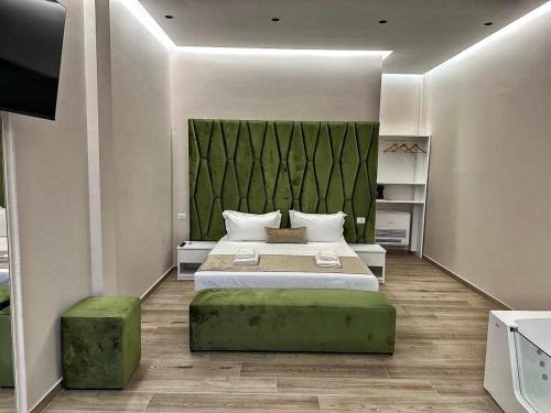 Lumeris lakeview Suites and SPA