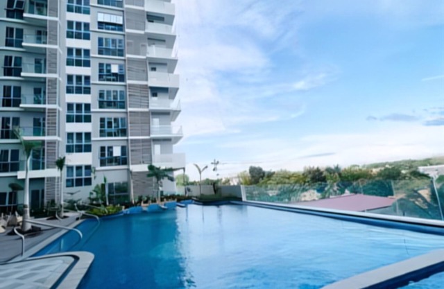 Lush 1Bedroom plus Maidsroom Megaworld39