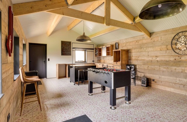 Lush holiday home in Limburg with jacuzzi