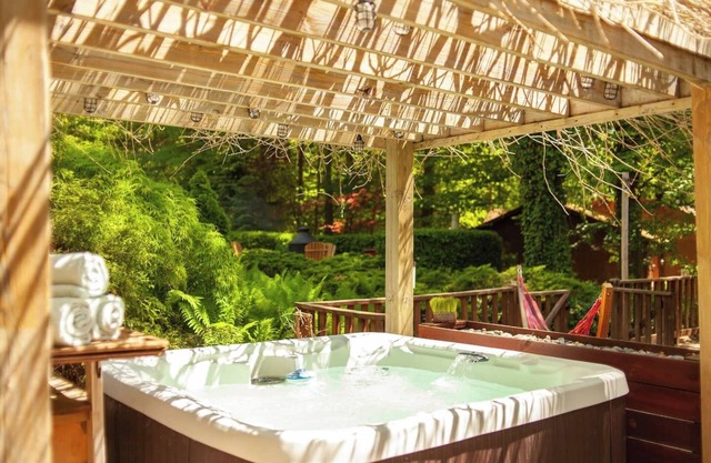 Lush Oasis near Lake Michigan