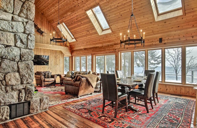 Lutsen Vacation Rental on Lake Superior!