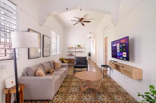 LUX 3BD Collection House by PH