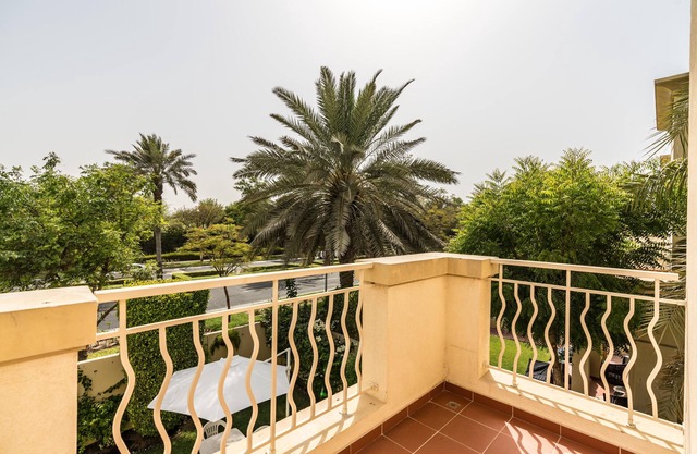 Lux BnB Springs Villa Private Garden