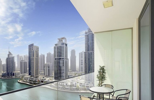 LUX Contemporary Suite Marina View 6