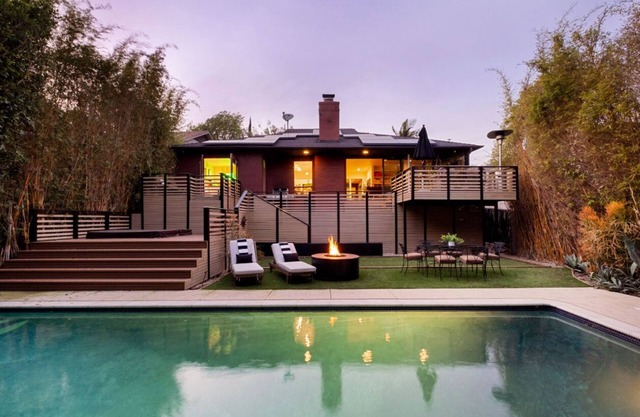 Luxe Getaway Stylish Oasis by Griffith Park with a large private swimming pool