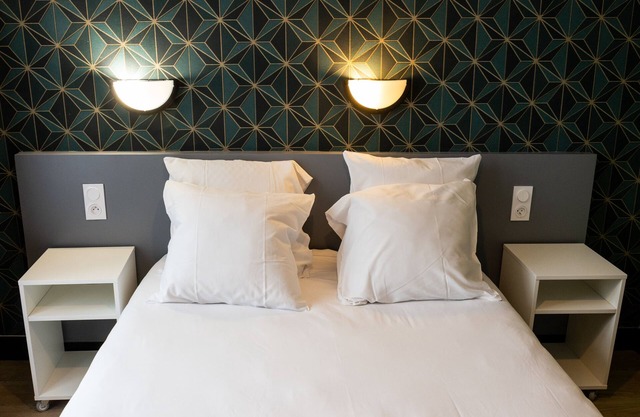 Luxia Hotel
