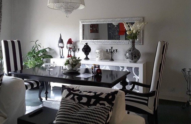 Luxory in downtown: bamboo house