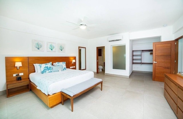 Luxurious 2 Bedroom Presidential Suite
