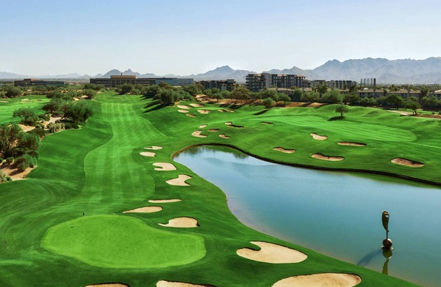 Luxurious 2 bedroom at Westin Kierland Villas over Christmas