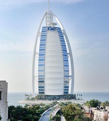 Luxurious 3BR APT Offering Full Burj AlArab Views