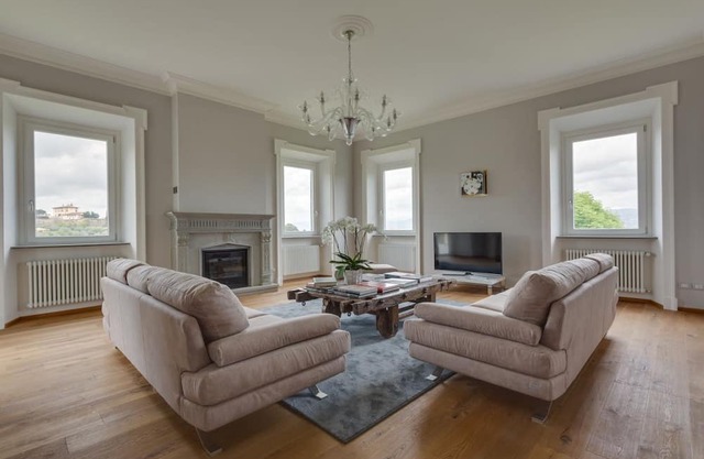 Luxurious 4 bedroom, 4 bathroom property