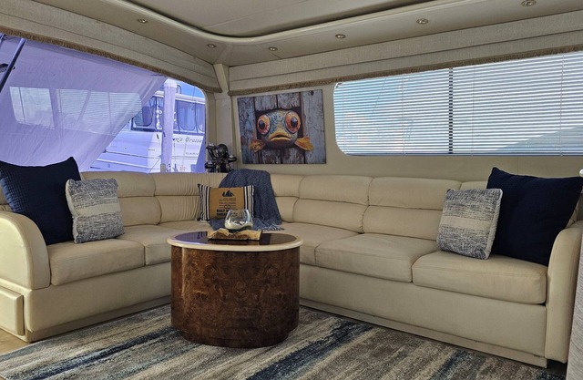 Luxurious 63' boat 4-bedrooms, full kitchen, at the Golden Nugget in AC, NJ.