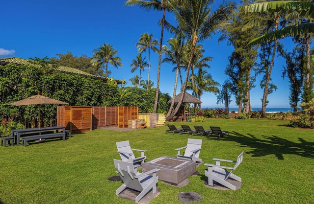 Luxurious Beachfront Retreat