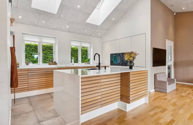 Luxurious, children friendly & close to beach