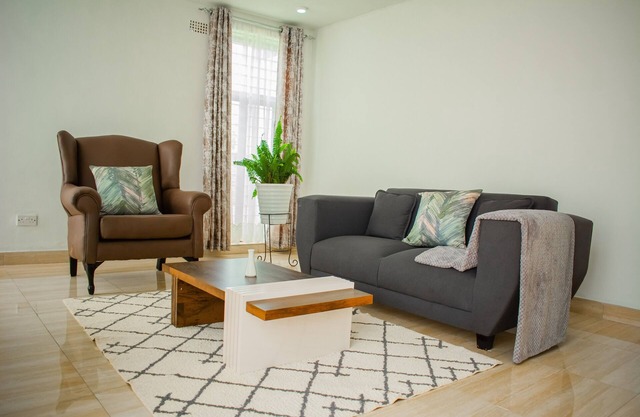 Luxurious Divine Heights Apartments: Short-Term Rentals in Lilongwe's Area 43