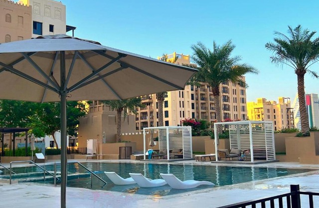 Luxurious Garden View Apartment with Pool & Gym in Madinat Jumeirah By ĀYA Boutique