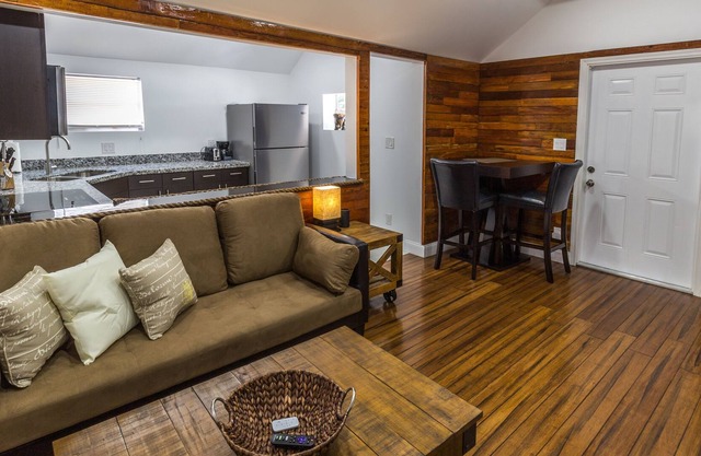 Luxurious Historic House With Pool in Old Town INTRODUCTORY RATES! 2