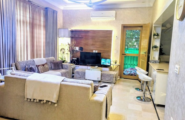luxurious House + Garden to Feel at home in Heart of Islamabad Airport15 Min.nn