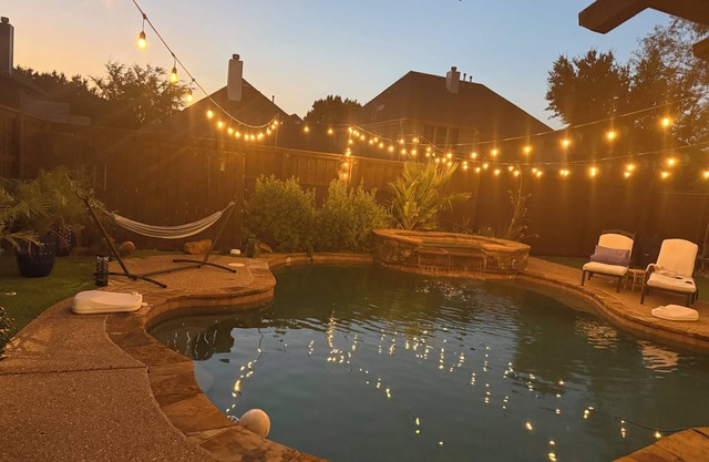 Luxurious Moroccan Oasis in Frisco with Heated Pool, Jacuzzi, Media Room &Grill.