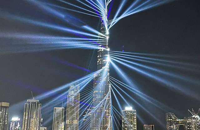Luxurious serviced Hotel-Apartment in the heart of Dubai with Burj Khalifa view