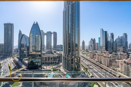 Luxurious Studio with Burj Khalifa View Direct Dubai Mall Access - Kempinski Hotel