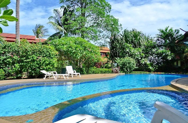 Luxurious Thai-style Villa With a Swimming Pool Just 20 Meters From Beach Access