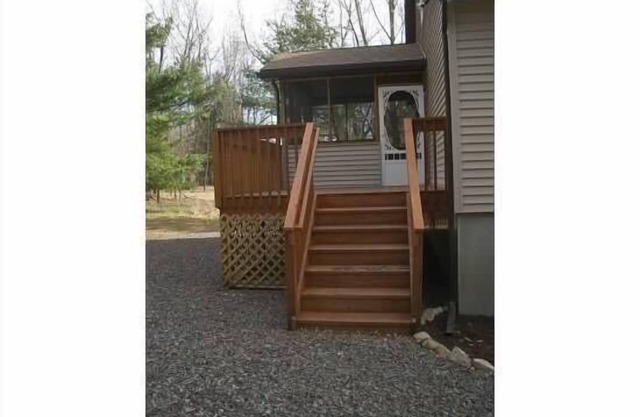Luxury 3-Level Chalet - Simply the Best !