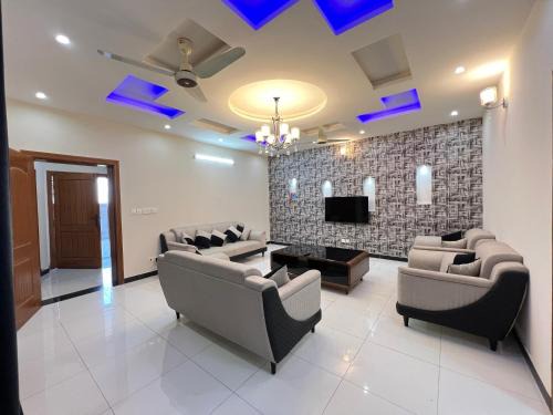 Luxury 3Bedrooms portion in Islamabad