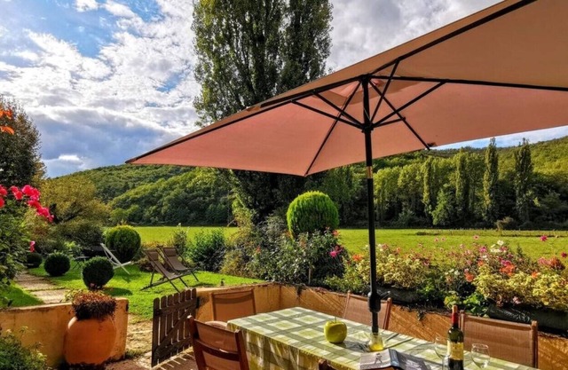 Luxury 4 star riverside stone cottage, stunning 4 acre gardens, pool, games room